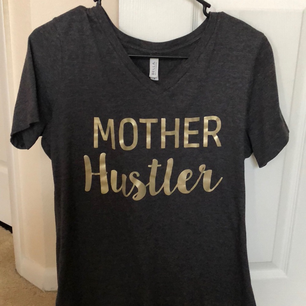 濾Mother Hustler Graphic Tee
